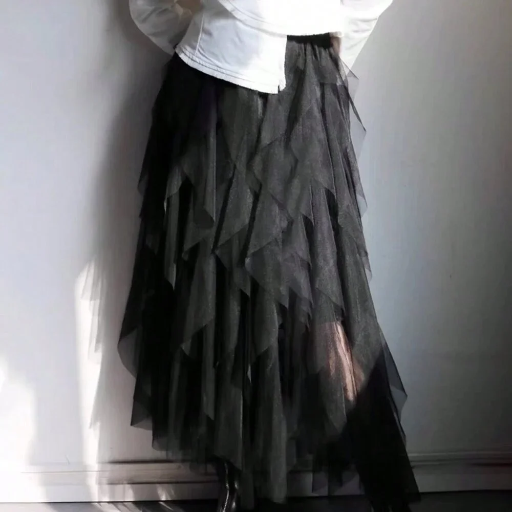 Black Elegant Women's Textured Asymmetric Mesh Tulle Skirt